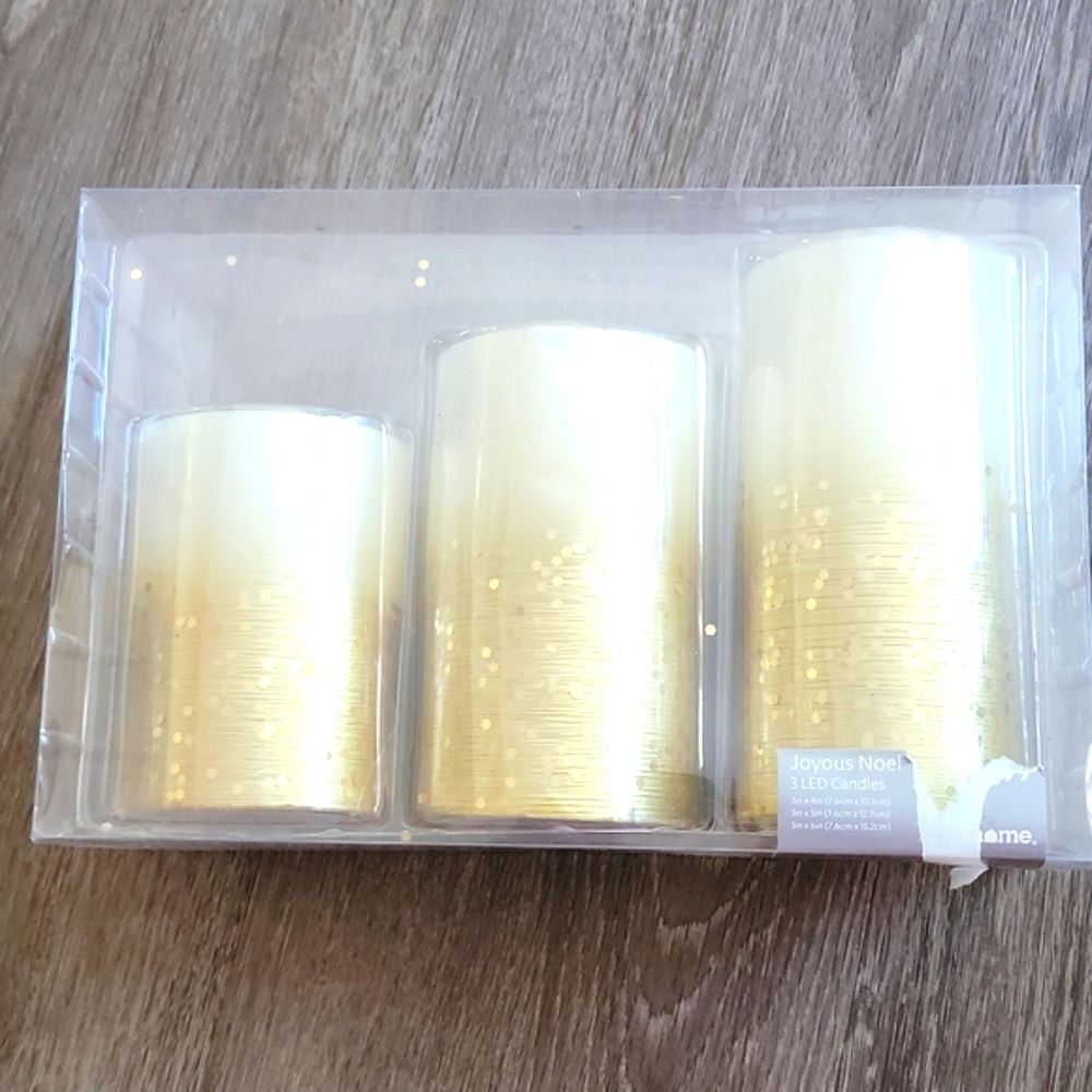 3 LED Candles